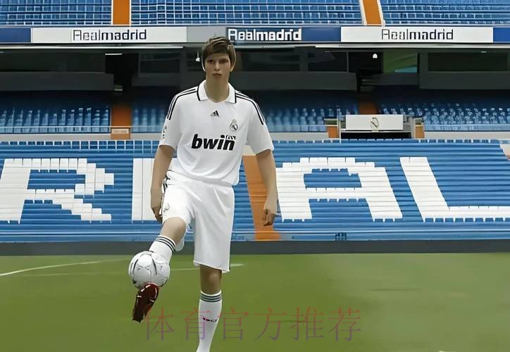 皇马标王复出无状态 291天都在休息!仍受齐祖青睐 皇马标王复出无状态 291天都在休息!仍受齐祖青睐