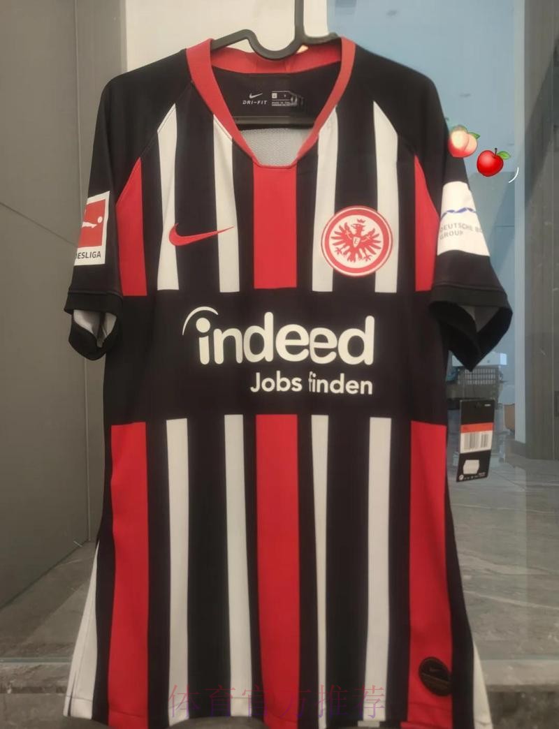 约维奇谈回归法兰克福：很荣幸再次身披球队战袍